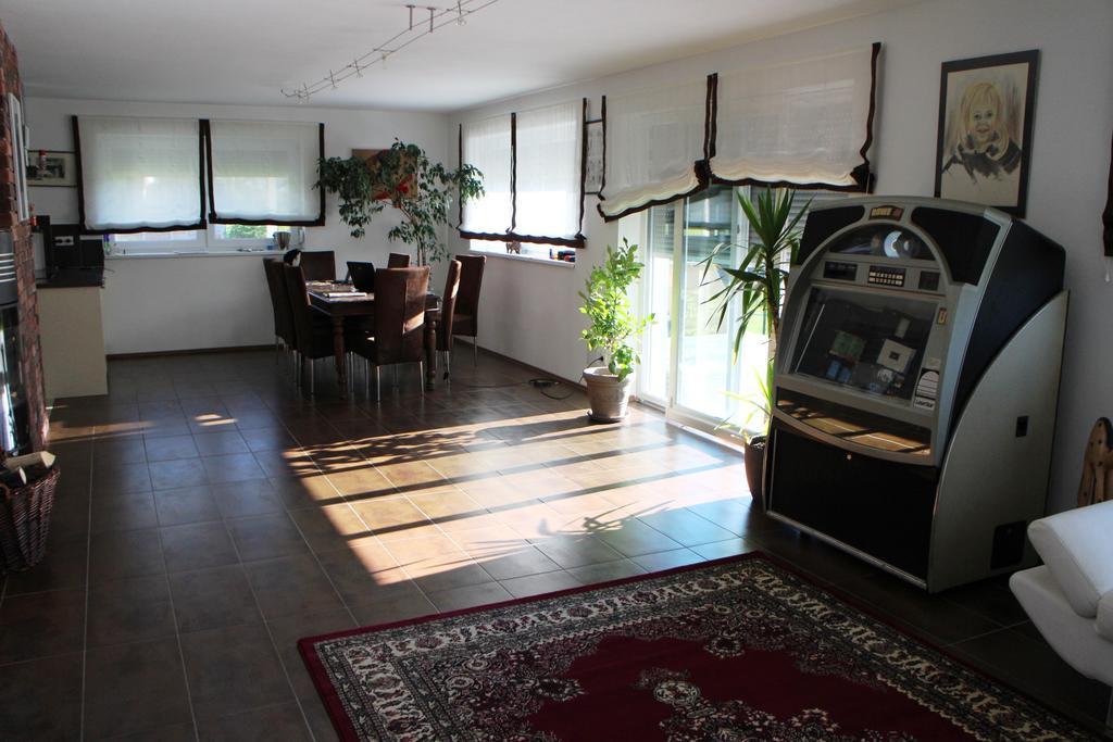 Villa Relax Am See โบเดนสดอร์ฟ ห้อง รูปภาพ